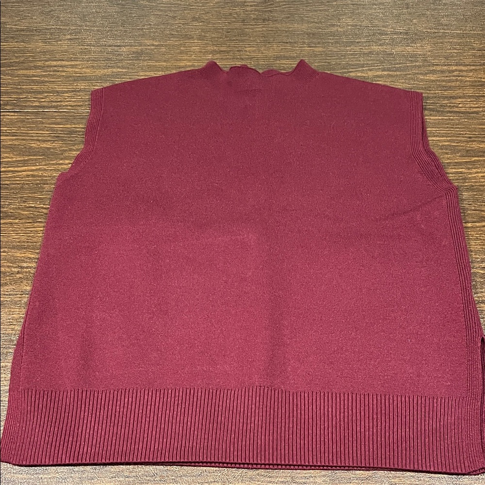Chic Burgundy Sleeveless Sweater and Pant Set - Picture 2 of 13
